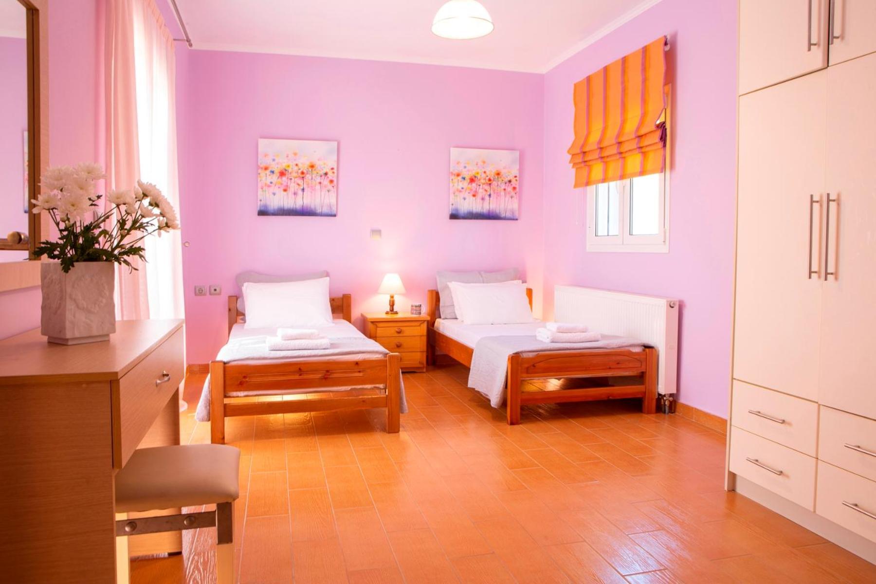 Red Villa นีดรี ภายนอก รูปภาพ